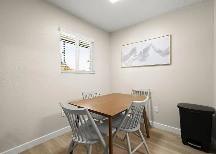 1br Getaway With King Bed, Free Parking And Wi-fi * Round Rock